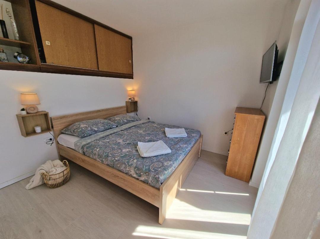 Studio Apartman Karla Rijeka Exterior foto