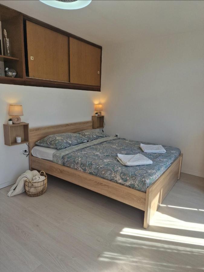 Studio Apartman Karla Rijeka Exterior foto